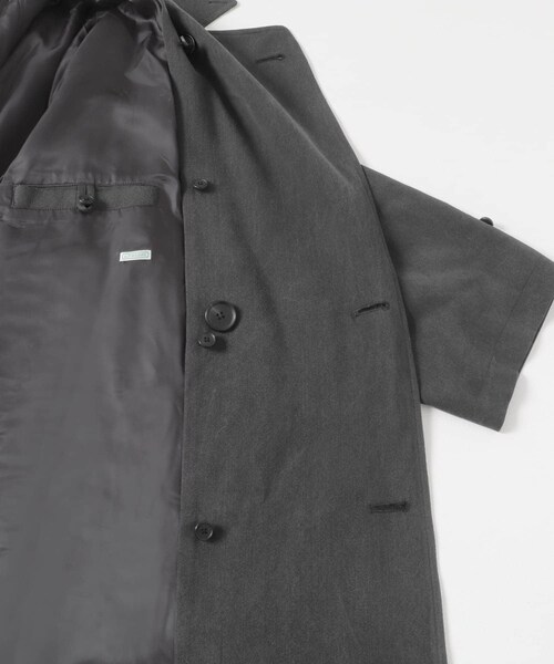URBAN RESEARCH(アーバンリサーチ)の「A PRESSE Maxi Length Washed Silk Trench Coat(ステンカラーコート・メンズ・CHARCOAL/GRAY・2/3)」の12枚目の写真