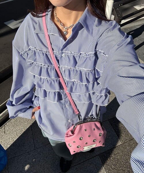 CIAOPANIC（チャオパニック）の「フリルドッキングオーバーシャツ（トップス・レディース・グリーン/ブルー/ネイビー/イエロー/ブラック・ONE）」の4枚目の写真