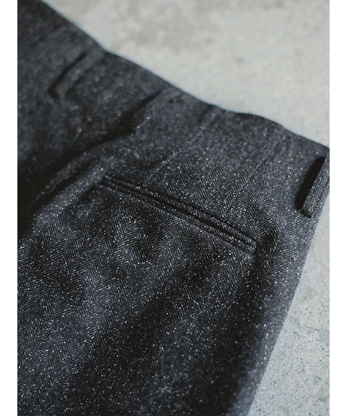 LIDNM（リドム）の「SILK NEP WOOL PANTS（スラックス）」 - WEAR