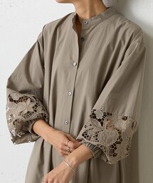 BEARDSLEY（ビアズリー）の「《2サイズ展開》袖レースシャツワンピース