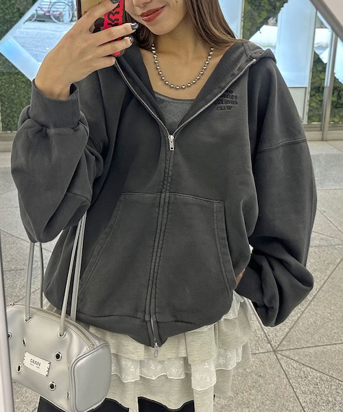 CIAOPANIC（チャオパニック）の「ピグメント刺繍ダブルZIPパーカー（トップス・レディース・パープル/グレー/イエロー/チャコールグレー/ミント・F）」の3枚目の写真