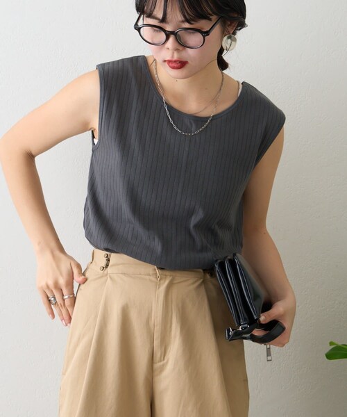 CIAOPANIC TYPY（チャオパニックティピー）の「2WAY配色タンクトップ（タンクトップ・レディース・オリーブ/イエロー/ピンク/トープ/オレンジ/ブラック/チャコールグレー・ONE）」の4枚目の写真