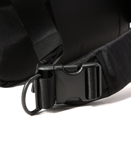 B'2nd（ビーセカンド）の「Aer（エアー）Travel Sling 2 X-Pac AER-91023（バッグ・ブラック・F）」の7枚目の写真