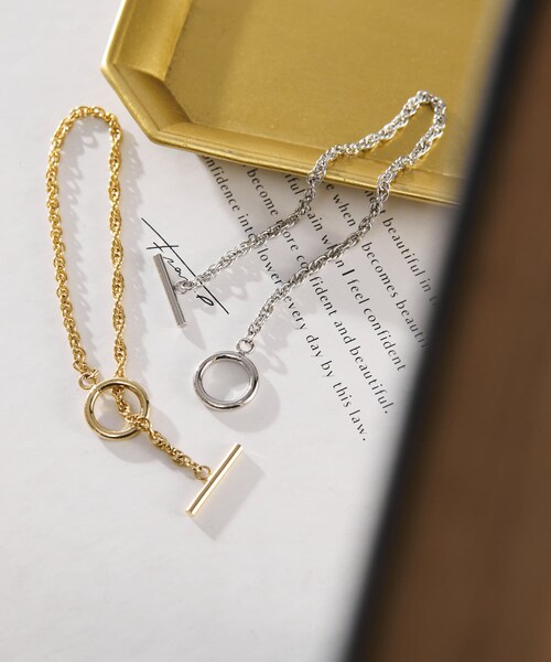 un dix cors(アンディコール)の「マンテルチェーンブレスレット(ブレスレット・レディース・ゴールド/シルバー・F)」の1枚目の写真