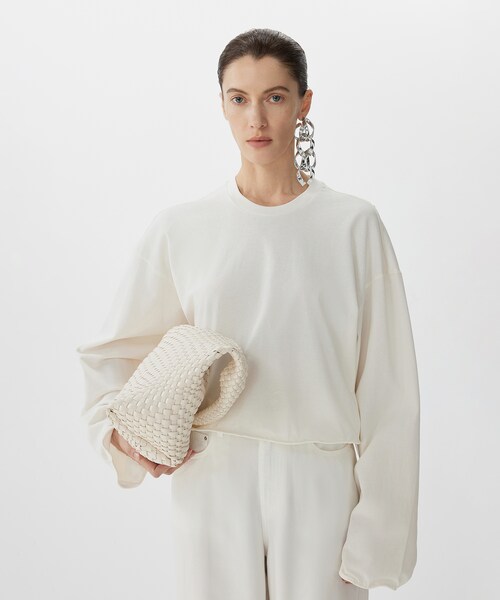 JNBY（ジェーエヌビーワイ）の「Sculpted Motion Wire Top（Tシャツ/カットソー・レディース・グレー/ホワイト/ブラック・34/36/38）」の2枚目の写真