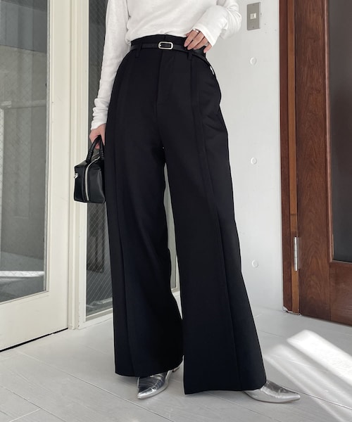 CAPRICIEUX LE'MAGE（カプリシューレマージュ）の「ベルトSETセンタータックパンツ（パンツ・レディース・ベージュ/ブラック/グレー・38/PS（低身長）/36）」の2枚目の写真