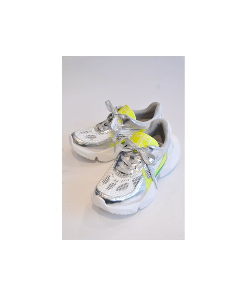 MANA（マナ）の「メタリックメッシュスニーカー（スニーカー・レディース・ゴールド/シルバー・36/37）」の2枚目の写真