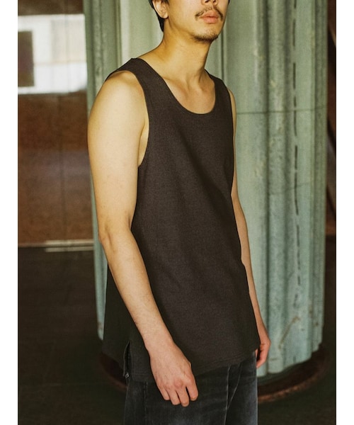 LIDNM(リドム)の「LINEN SLUB TANK TOP(タンクトップ・メンズ・ブラック/ホワイト/ブラウン・S/M/L)」の3枚目の写真
