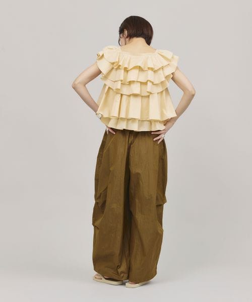 カレンソロジー　ポプリンラッフルブラウス Curensology（カレンソロジー）の「ポプリンラッフルブラウス（）」 - WEAR