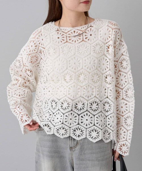 PUAL CE CIN（ピュアルセシン）の「カギ針編み風2WAYカーディガン（ニット/セーター・レディース・チャコールグレー/オフホワイト・FREE）」の2枚目の写真