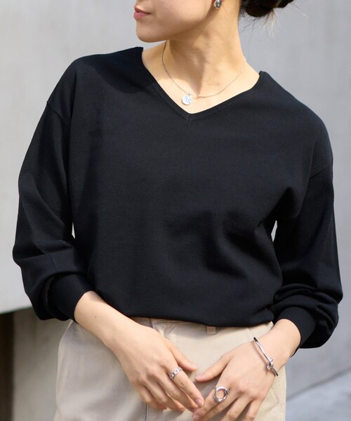 COLONY 2139（コロニートゥーワンスリーナイン）の「【SS先行予約/2WAY】ビスコースPBTプレーティング長袖プルオーバー（ニット/セーター・レディース・グレー/レッド/サックスブルー/ブラック/オフホワイト・F）」の3枚目の写真