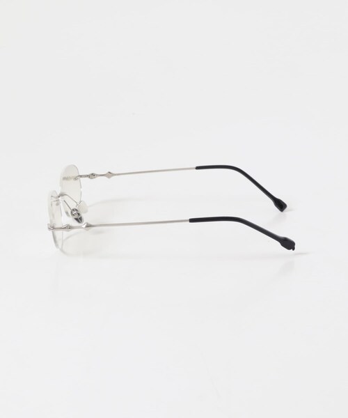 SENSE OF PLACE by URBAN RESEARCH(センスオブプレイスバイアーバンリサーチ)の「NUEF cent cinquante-trois153(メガネ・レディース・CLEAR・One)」の4枚目の写真