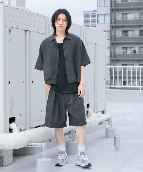 SENSE OF PLACE by URBAN RESEARCH(センスオブプレイスバイアーバンリサーチ)の「『イージーケア/セットアップ対応/ユニセックス』リネンライクボクシーシャツ(5分袖)(シャツ/ブラウス・メンズ・L.BLUE/CHARCOAL/GREIGE/PURPLE・M/L)」の16枚目の写真