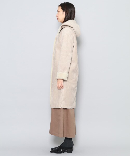 SENSE OF PLACE by URBAN RESEARCH(センスオブプレイスバイアーバンリサーチ)の「フーデッドムートンコート(ムートンコート・レディース・NAVY/GREIGE・FREE)」の5枚目の写真