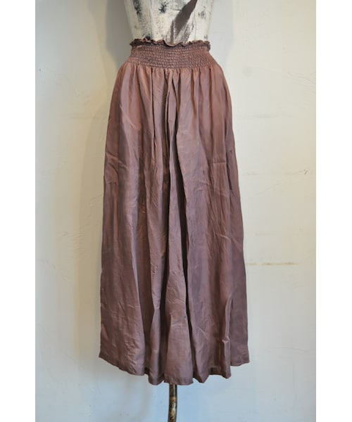 hippiness（ヒッピネス）の「キュプラシャーリングスカート（スカート・レディース・ブラック/パープル/グリーン/ブラウン/ピンク/ベージュ・one）」の2枚目の写真