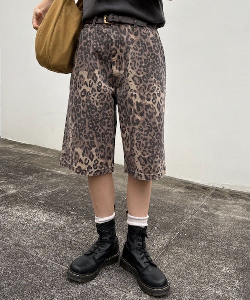 CIAOPANIC TYPY（チャオパニックティピー）の「【UNISEX】アソートデニムバミューダパンツ（デニムパンツ・レディース・ブルー/カーキ/ネイビー/インディゴブルー/ブラウン・L/M）」の2枚目の写真