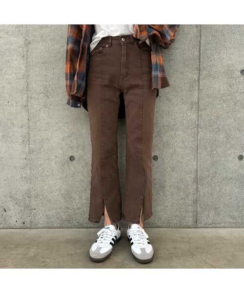 copine(コピン)の「センタースリットデニムパンツ(ブラウン)(デニムパンツ・レディース・ブラウン・S/M)」の1枚目の写真
