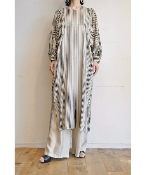 margaux（マルゴー）の「コットンリネンストライプドドレス（ワンピース・レディース・オレンジ/ブラック・one）」の2枚目の写真