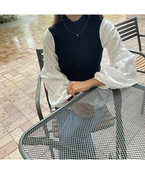 copine(コピン)の「ボリューム袖ニットドッキングシャツ(ブラック)(ニット/セーター・レディース・ブラック・ワンサイズ)」の2枚目の写真