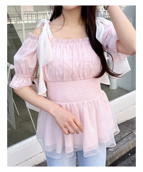 INGNI(イング)の「肩リボンオフショルブラウス(トップス・レディース・オフホワイト/ドット/オフホワイト/ピンク・M)」の8枚目の写真