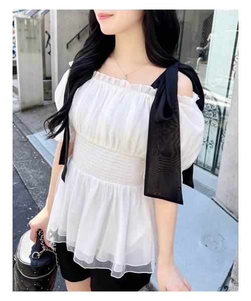 INGNI(イング)の「肩リボンオフショルブラウス(トップス・レディース・オフホワイト/ドット/オフホワイト/ピンク・M)」の7枚目の写真