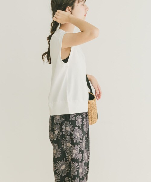 ITEMS URBANRESEARCH（アイテムズ アーバンリサーチ）の「裏毛ノースリーブベスト（ベスト・レディース・OFF/GRY/GRN・FREE）」の10枚目の写真