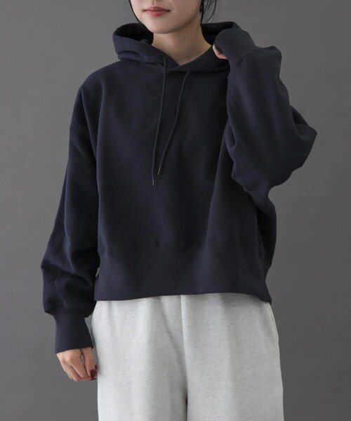 URBAN RESEARCH DOORS(アーバンリサーチドアーズ)の「FORK&SPOON リサイクル裏毛クロップドフーディー(パーカー・レディース・OATMEAL/NAVY/TOPGRAY・1)」の5枚目の写真
