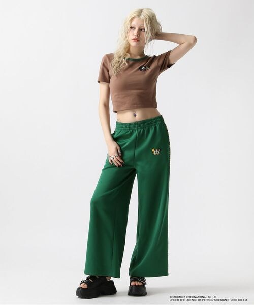 FOREVER 21(フォーエバー トゥエンティーワン)の「ラインジャージパンツ(フォーマルスーツ/小物・ブラック09/グリーン78・S/M)」の8枚目の写真