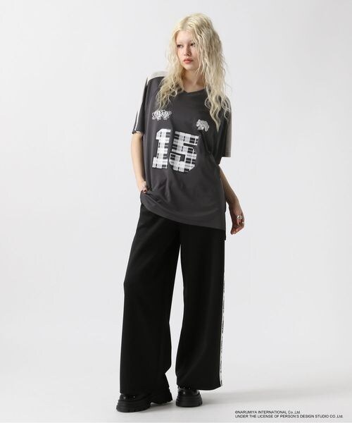 FOREVER 21(フォーエバー トゥエンティーワン)の「ラインジャージパンツ(フォーマルスーツ/小物・ブラック09/グリーン78・S/M)」の12枚目の写真