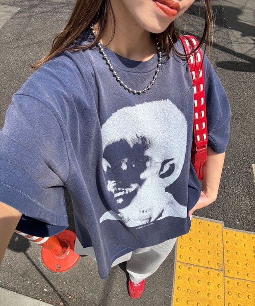 CIAOPANIC(チャオパニック)の「【RePRODUCTION LABEL / リプロダクションレーベル】アソートヴィンテージフェードTEE(Tシャツ/カットソー・レディース・ホワイトその他3/ミッドナイトブルー/ブラックその他1/ブラック/アイボリー/ダークグレー/チャコールグレー/ピンク/ホワイトその他1/クリア/オフホワイト/レッド/グレー/ホワイトその他2/ブルー/ベージュ/ネイビー/シルバー/ホワイト/インディゴブルー・F)」の17枚目の写真