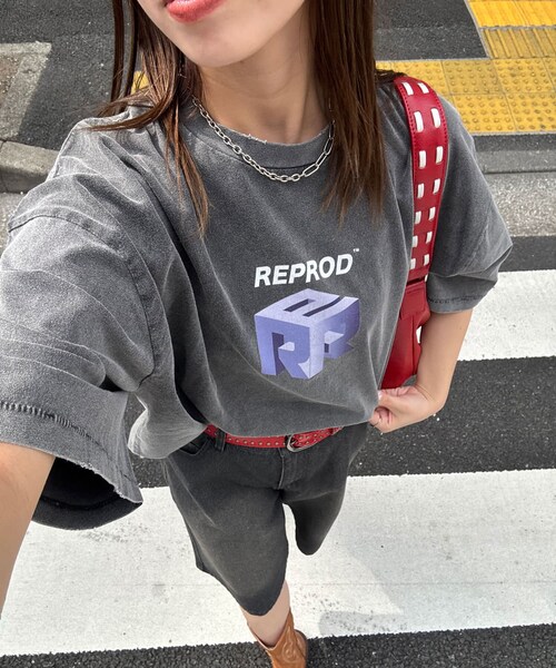 CIAOPANIC(チャオパニック)の「【RePRODUCTION LABEL / リプロダクションレーベル】アソートヴィンテージフェードTEE(Tシャツ/カットソー・レディース・ホワイトその他3/ミッドナイトブルー/ブラックその他1/ブラック/アイボリー/ダークグレー/チャコールグレー/ピンク/ホワイトその他1/クリア/オフホワイト/レッド/グレー/ホワイトその他2/ブルー/ベージュ/ネイビー/シルバー/ホワイト/インディゴブルー・F)」の12枚目の写真