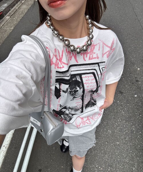 CIAOPANIC(チャオパニック)の「【RePRODUCTION LABEL / リプロダクションレーベル】アソートヴィンテージフェードTEE(Tシャツ/カットソー・レディース・ホワイトその他3/ミッドナイトブルー/ブラックその他1/ブラック/アイボリー/ダークグレー/チャコールグレー/ピンク/ホワイトその他1/クリア/オフホワイト/レッド/グレー/ホワイトその他2/ブルー/ベージュ/ネイビー/シルバー/ホワイト/インディゴブルー・F)」の1枚目の写真