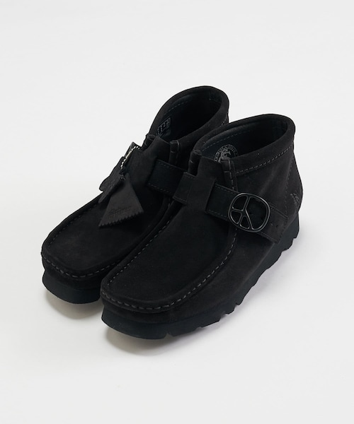 CIAOPANIC（チャオパニック）の「【NEEDLES/ニードルズ】WALLABEE BT － PEACE BUCKLE（モカシン/デッキシューズ・レディース・ベージュ/ブラック・8/6/7）」の2枚目の写真