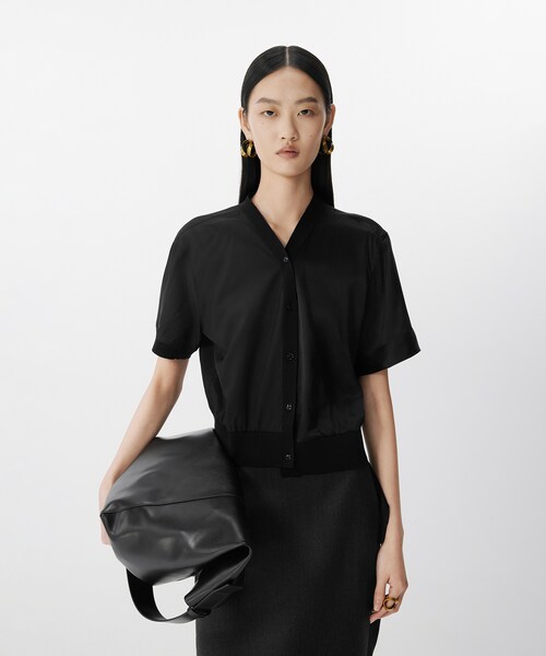 JNBY（ジェーエヌビーワイ）の「Dual Texture Elegance Cardigan（カーディガン/ボレロ・レディース・グレー/ブラック・36/38/40）」の2枚目の写真