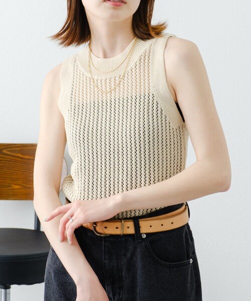 CIAOPANIC TYPY(チャオパニックティピー)の「【willow】透かし編みタンクニット(タンクトップ・レディース・ブラック/アイボリー・ONE)」の2枚目の写真