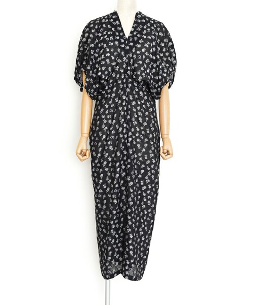 mame ワンピース mame kurogouchi マメ クロゴウチ 20SS Floral Jacquard V-Neck