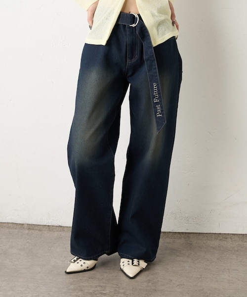 WHO'S WHO gallery(フーズフーギャラリー)の「【予約 / 2サイズ】PFベルト付きワイドデニム(デニムパンツ・レディース・ネイビー/ブラック・M/S)」の1枚目の写真