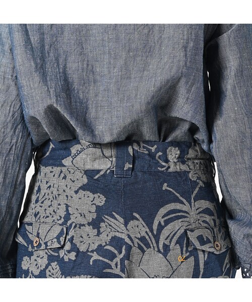 45R（フォーティファイブアール）の「リネンロータスプリントのニームショーツ MEN（インディゴ）（パンツ・メンズ・73-インディゴ・03-M/04-L）」の13枚目の写真