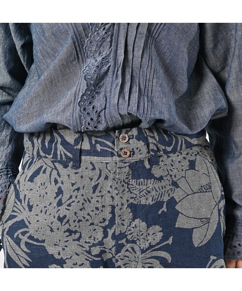 45R（フォーティファイブアール）の「リネンロータスプリントのニームショーツ MEN（インディゴ）（パンツ・メンズ・73-インディゴ・03-M/04-L）」の11枚目の写真