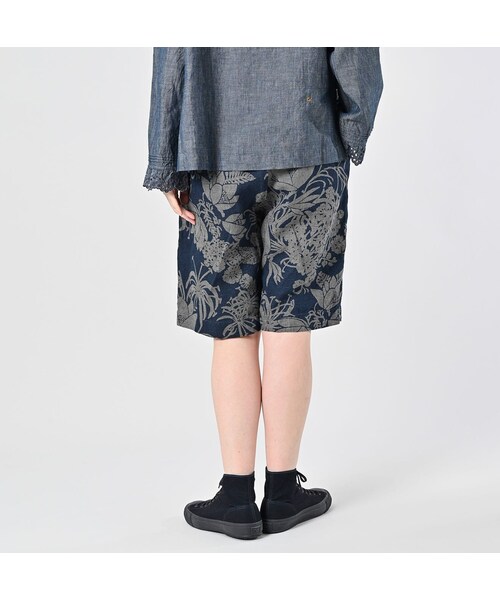 45R（フォーティファイブアール）の「リネンロータスプリントのニームショーツ MEN（インディゴ）（パンツ・メンズ・73-インディゴ・03-M/04-L）」の7枚目の写真