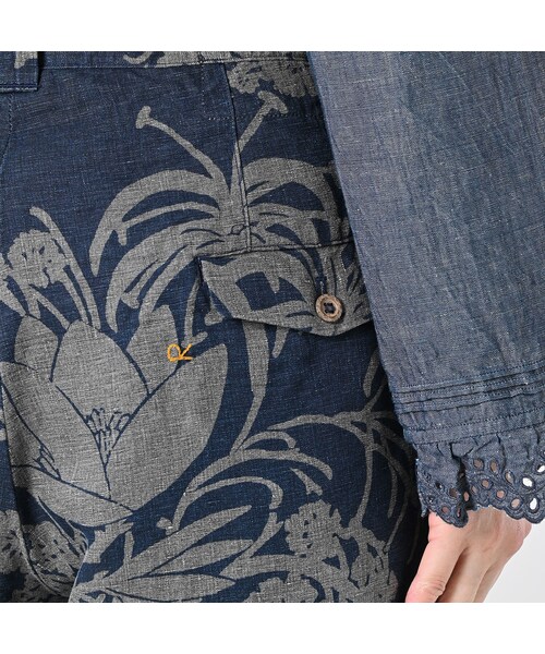 45R（フォーティファイブアール）の「リネンロータスプリントのニームショーツ MEN（インディゴ）（パンツ・メンズ・73-インディゴ・03-M/04-L）」の14枚目の写真