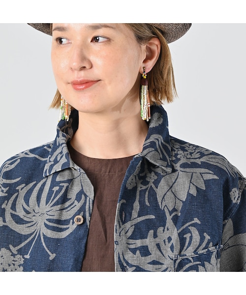 リネンロータスプリントのレイレイシャツ MEN（インディゴ）