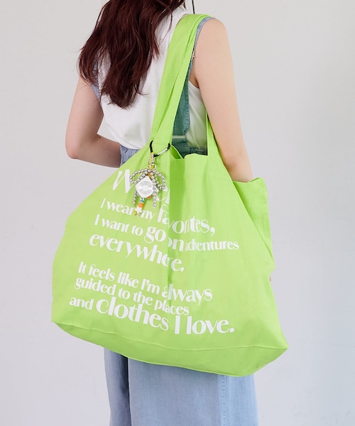 Kastane（カスタネ）の「【4色展開/大容量】BIGロゴトートバッグ