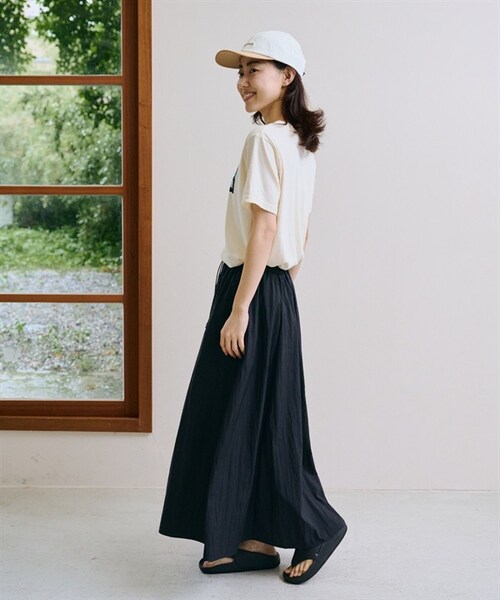 patagonia(パタゴニア)の「Patagonia / P-6 Logo 再生棉短袖上衣(その他・レディース・黑色INBK/膚色UDNL/藏青色NENA/藍色UTB/紫色RWCO/黃色NCTY/粉色PKPK・黑色INBK/膚色UDNL/藏青色NENA/藍色UTB/紫色RWCO/黃色NCTY/粉色PKPK)」の21枚目の写真