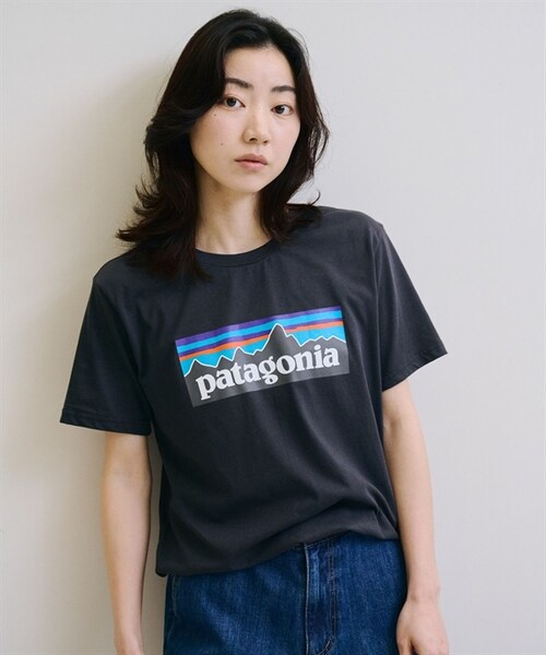 patagonia(パタゴニア)の「Patagonia / P-6 Logo 再生棉短袖上衣(その他・レディース・黑色INBK/膚色UDNL/藏青色NENA/藍色UTB/紫色RWCO/黃色NCTY/粉色PKPK・黑色INBK/膚色UDNL/藏青色NENA/藍色UTB/紫色RWCO/黃色NCTY/粉色PKPK)」の8枚目の写真