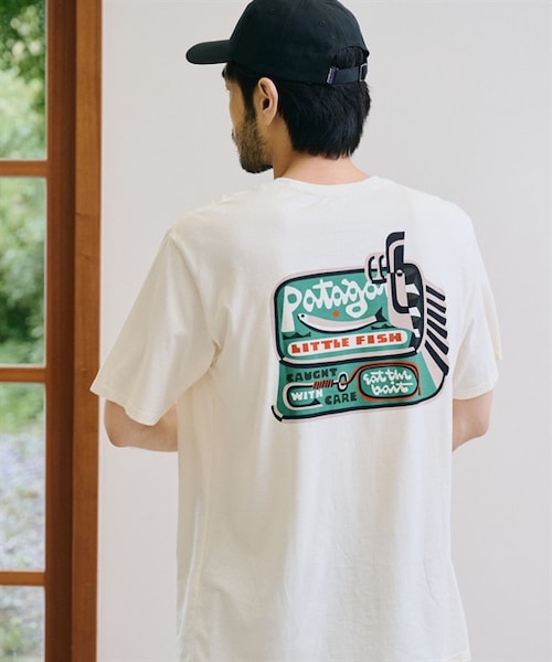 patagonia(パタゴニア)の「Patagonia / Aquatic Action 有機棉印花短袖上衣(その他・メンズ・黑色LFIN/膚色LFNL・黑色LFIN/膚色LFNL)」の6枚目の写真