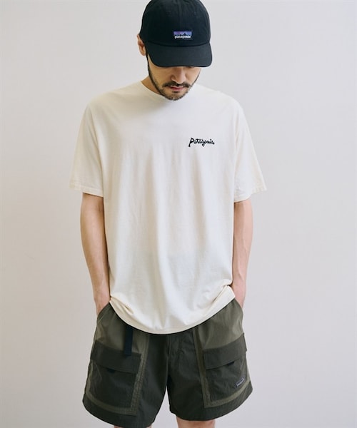 patagonia(パタゴニア)の「Patagonia / Aquatic Action 有機棉印花短袖上衣(その他・メンズ・黑色LFIN/膚色LFNL・黑色LFIN/膚色LFNL)」の5枚目の写真