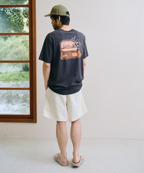 patagonia(パタゴニア)の「Patagonia / Aquatic Action 有機棉印花短袖上衣(その他・メンズ・黑色LFIN/膚色LFNL・黑色LFIN/膚色LFNL)」の18枚目の写真
