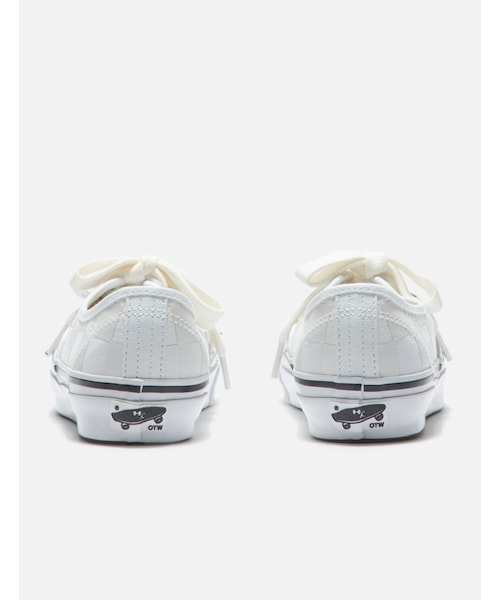 VANS（バンズ）の「OTW by Vans x HommeGirls Authentic 44（その他・レディース・other・US 4 ""/ W 5.5/US 4.5 ""/ W 6/US 5 ""/ W 6.5/US 5.5 ""/ W 7/US 6 ""/ W 7.5/US 6.5 ""/ W 8/US 7 ""/ W 8.5/US 7.5 ""/ W 9/US 8 ""/ W 9.5）」の3枚目の写真