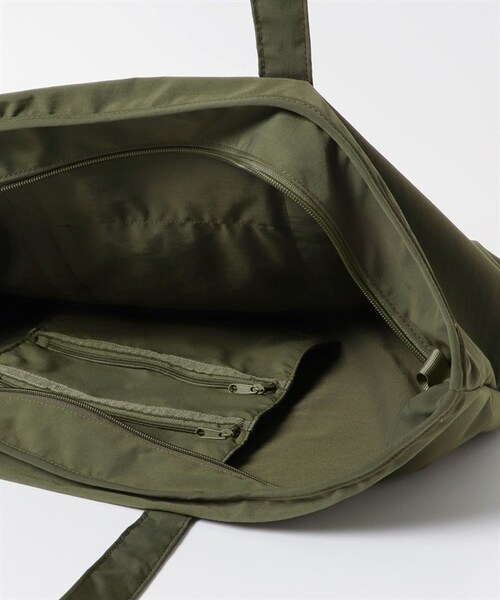 URBAN RESEARCH Sonny Label（アーバンリサーチサニーレーベル）の「OOPS / LOGO標誌托特包（その他・メンズ・黑色/卡其綠/藏青色・黑色/卡其綠/藏青色）」の15枚目の写真